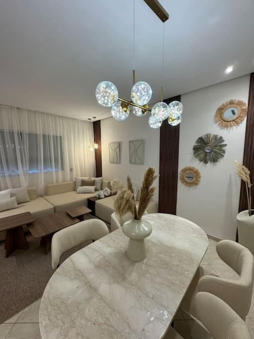 A 10 Min De La A Pied Apartment *